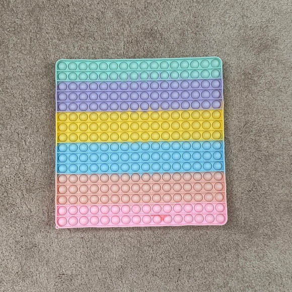 POP IT Fidget Toy Bundle - Picture 5 of 5